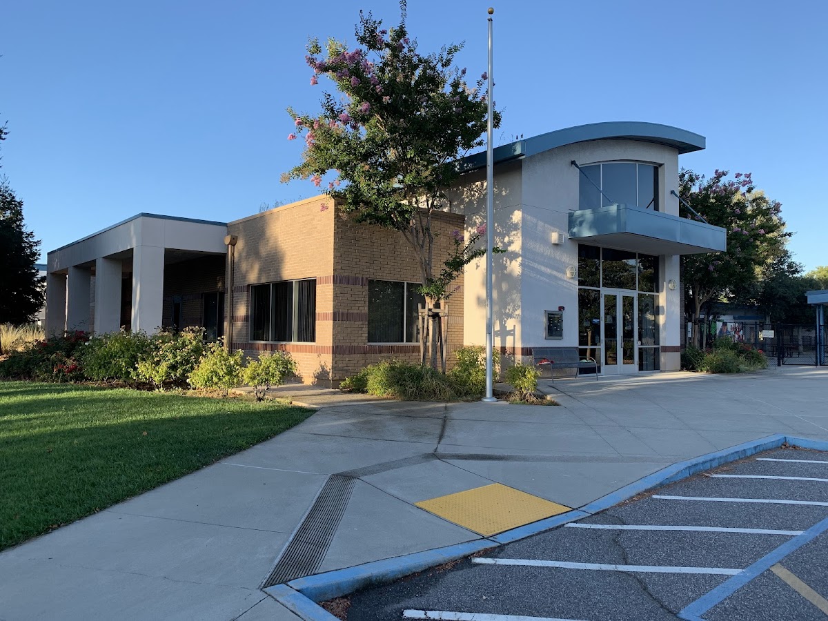 Sam H. Lawson Middle
